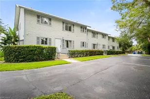 1275 7th Ave N, Naples, FL 34102 - Photo 33