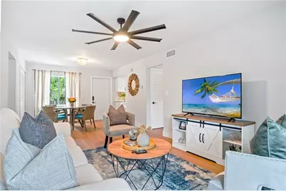 1275 7th Ave N #201, Naples, FL 34102 - Photo 1
