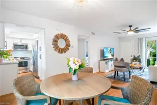 1275 7th Ave N, Naples, FL 34102 - Photo 9
