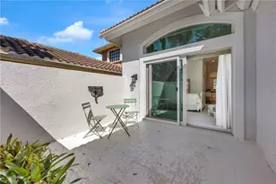 11472 Quail Village Way, Naples, FL 34119 - Photo 11