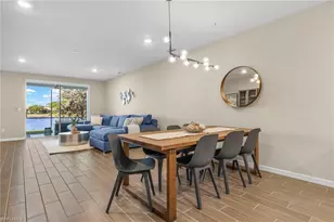 14644 Edgewater Cir, Naples, FL 34114 - Photo 11