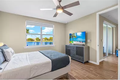 14644 Edgewater Cir, Naples, FL 34114 - Photo 15