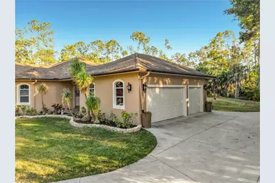 4240 5th Ave SW, Naples, FL 34119 - Photo 3