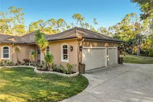 4240 5th Ave SW, Naples, FL 34119 - Photo 3