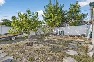 2201 Coronet St, Fort Myers, FL 33907 - Photo 31