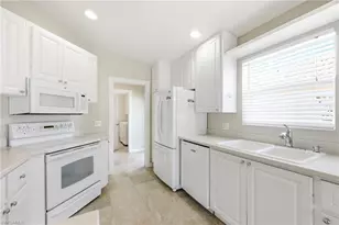 7647 Novara Ct, Naples, FL 34114 - Photo 9