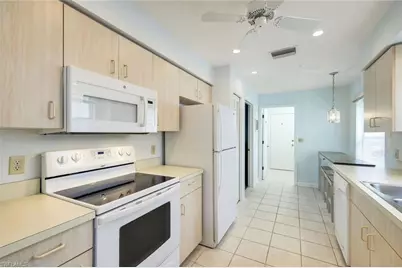 25202 Golf Lake Cir, Bonita Springs, FL 34135 - Photo 7