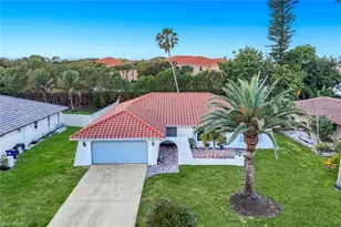 27153 Edenbridge Ct, Bonita Springs, FL 34135 - Photo 29