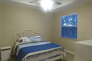 1305 Mariposa Cir, Naples, FL 34105 - Photo 11