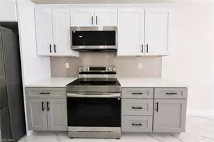 2421 Milton Ave S, Lehigh Acres, FL 33973 - Photo 9