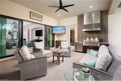 7291 Lantana Cir, Naples, FL 34119 - Photo 9