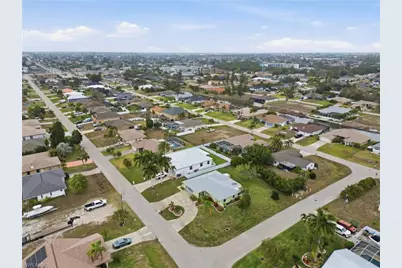 219 SE 16th Ter, Cape Coral, FL 33990 - Photo 39