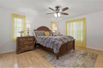 219 SE 16th Ter, Cape Coral, FL 33990 - Photo 23