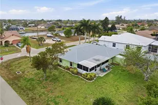 219 SE 16th Terrace, Cape Coral, FL 33990 - Photo 35