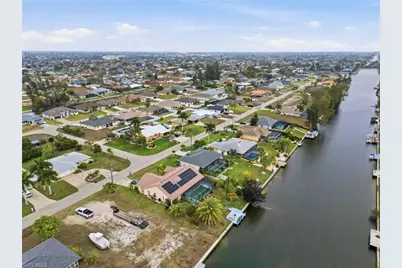 219 SE 16th Ter, Cape Coral, FL 33990 - Photo 5