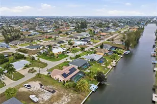 219 SE 16th Terrace, Cape Coral, FL 33990 - Photo 5