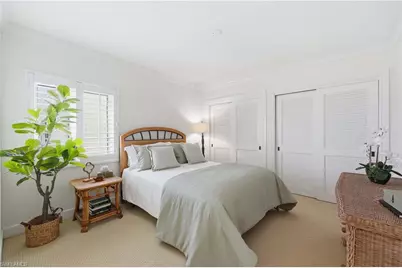 2885 Gulf Shore Blvd N #801, Naples, FL 34103 - Photo 25