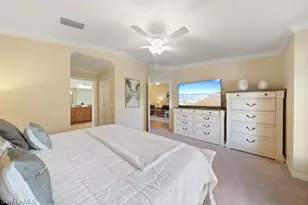 28002 Bridgetown Ct, Bonita Springs, FL 34135 - Photo 17