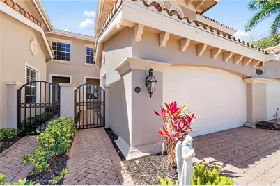 9097 Cherry Oaks Trl #9, Naples, FL 34114 - Photo 3