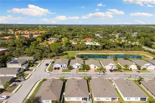 737 Hadley St W, Naples, FL 34104 - Photo 23