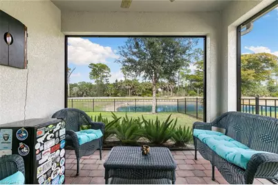 737 Hadley St W, Naples, FL 34104 - Photo 3