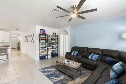 737 Hadley St W, Naples, FL 34104 - Photo 13