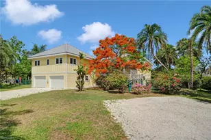 7146 Congdon Rd, Fort Myers, FL 33908 - Photo 3