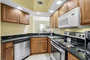 230 Newport Dr, Naples, FL 34114 - Photo 5