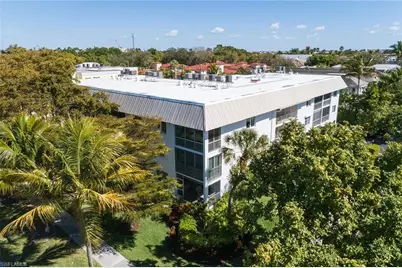 333 4th Ave S #303, Naples, FL 34102 - Photo 19