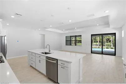 2133 Sequoia Ct, Naples, FL 34120 - Photo 11