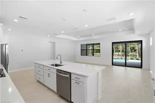 2133 Sequoia Ct, Naples, FL 34120 - Photo 11