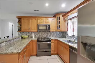 2845 39th Ave NE, Naples, FL 34120 - Photo 11