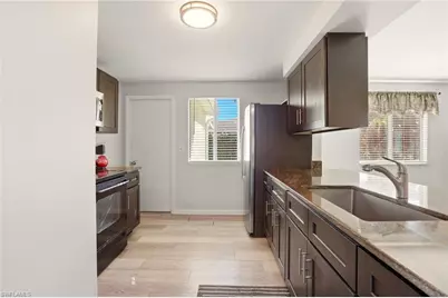 5242 32nd Ave SW, Naples, FL 34116 - Photo 7