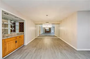 100 Wyndemere Way, Naples, FL 34105 - Photo 5