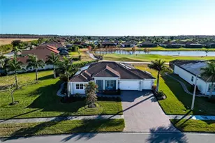 18702 Lake Hammock Dr, Naples, FL 34114 - Photo 3