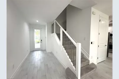 7509 Carnegie Way, Naples, FL 34119 - Photo 9