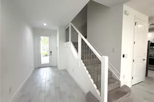 7509 Carnegie Way, Naples, FL 34119 - Photo 9