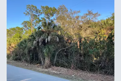 320 16th St NE, Naples, FL 34120 - Photo 3