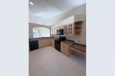 8220 Ibis Cove Cir #B216, Naples, FL 34119 - Photo 17