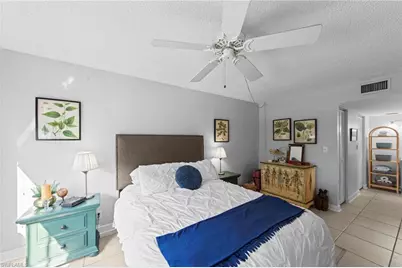 256 Palm Dr #1, Naples, FL 34112 - Photo 17