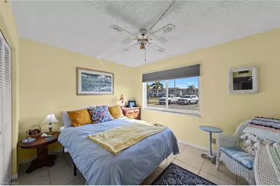 256 Palm Dr #1, Naples, FL 34112 - Photo 19