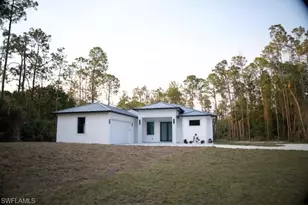 3279 10th Ave SE, Naples, FL 34117 - Photo 3