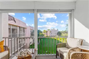 150 Turtle Lake Ct, Naples, FL 34105 - Photo 11