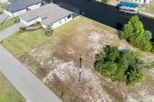 2805 NW 41st Ave, Cape Coral, FL 33993 - Photo 5