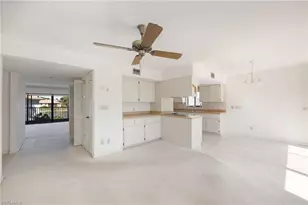 517 Lake Louise Cir, Naples, FL 34110 - Photo 5