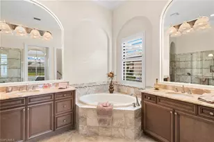 7262 Lantana Cir, Naples, FL 34119 - Photo 21
