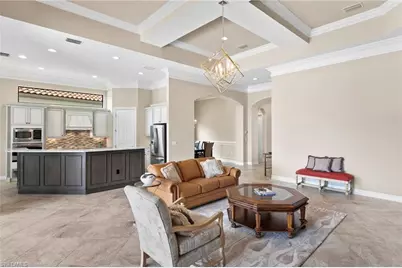 7262 Lantana Cir, Naples, FL 34119 - Photo 9