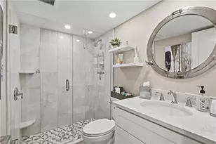 682 Broad Ave S, Naples, FL 34102 - Photo 15