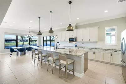 9469 Greenleigh Ct, Naples, FL 34120 - Photo 5