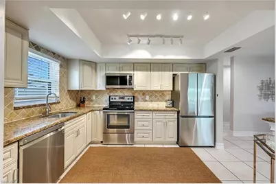 795 94th Ave N, Naples, FL 34108 - Photo 9